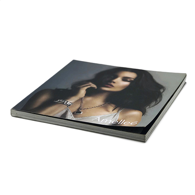 Pantone Color Glossy Magazine Mencetak Buku Foto Dewasa A3 A4 A5