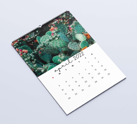 Kalender Meja Laminasi Matte Mencetak Kalender Dinding Bulanan 600-1000gsm