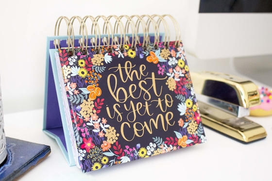 Kalender Advent Meja Bulanan Mencetak Kalender Dinding Bunga Bergelombang