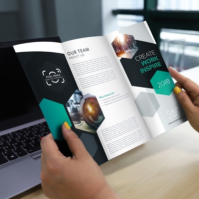 Perusahaan Bisnis Brosur Pencetakan Flyer C1S C2S Gloss Coated Paper Book Printing