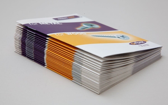 Percetakan Brosur Katalog OEM ODM Percetakan Buku Soft Cover